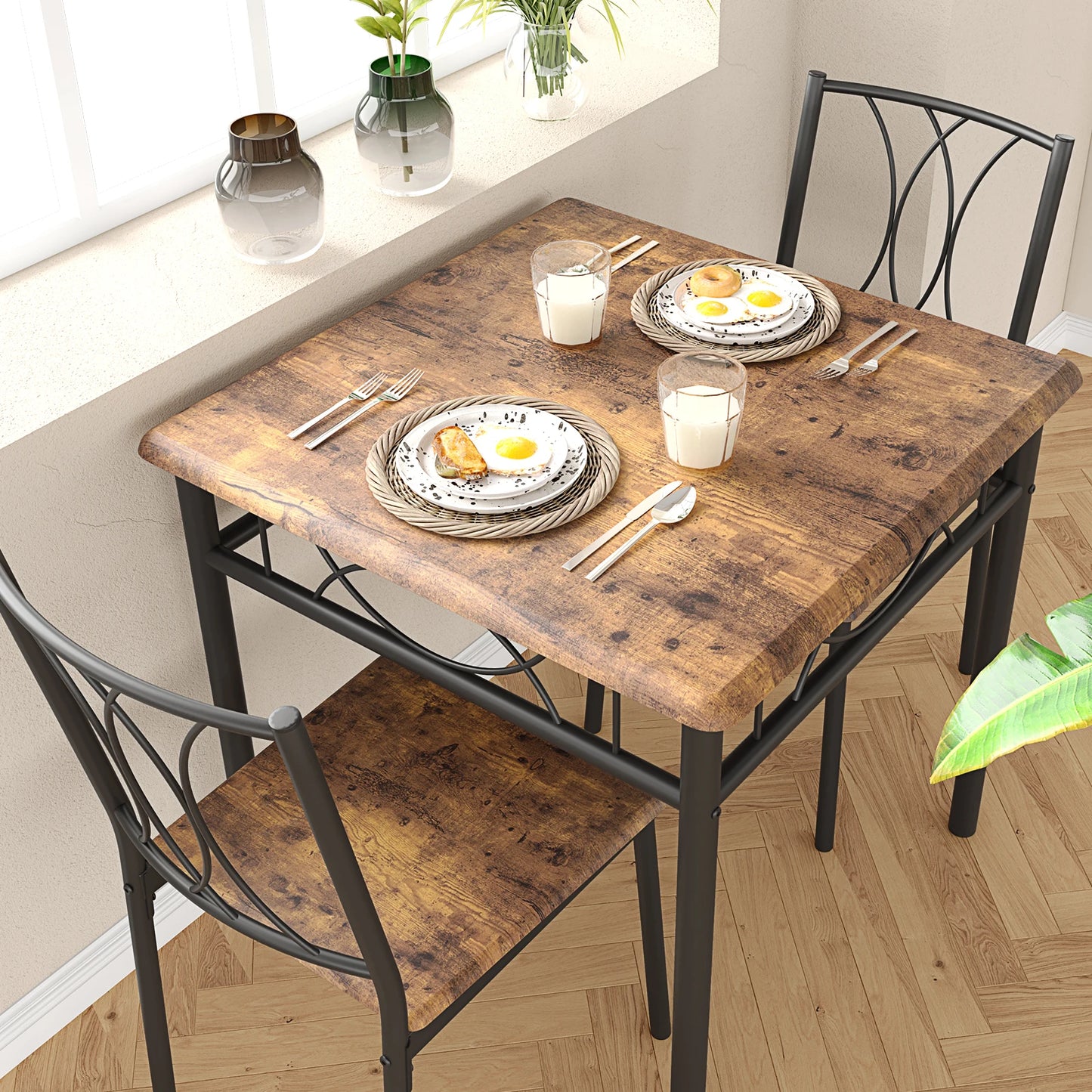 Table with Metal & Wood Chairs for 2