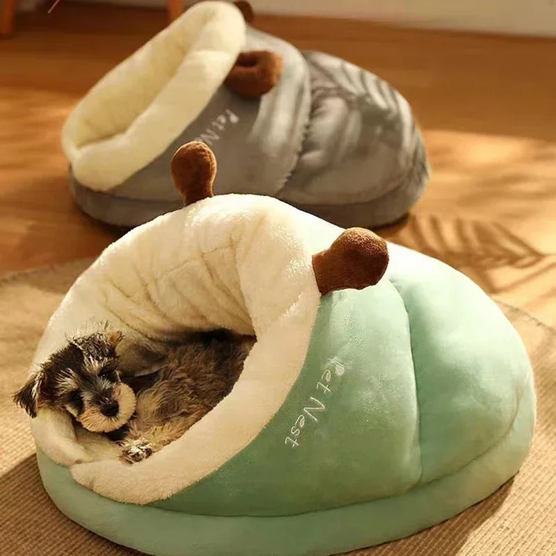 Warm Small Pet Kennel Bed, Cute Slippers Shaped, Foldable Washable